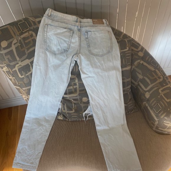 One teaspoon- Ripped Jeans - Picture 3 of 4